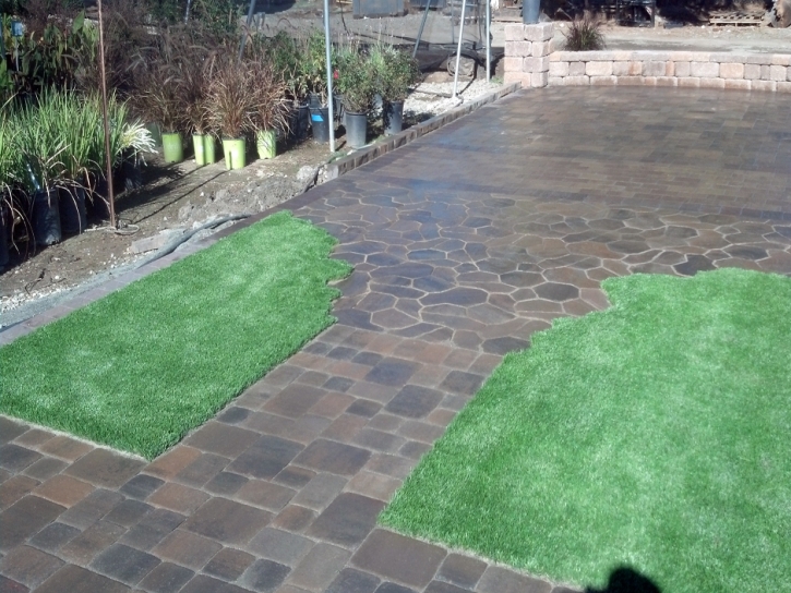 Fake Turf Hollymead, Virginia Rooftop, Beautiful Backyards