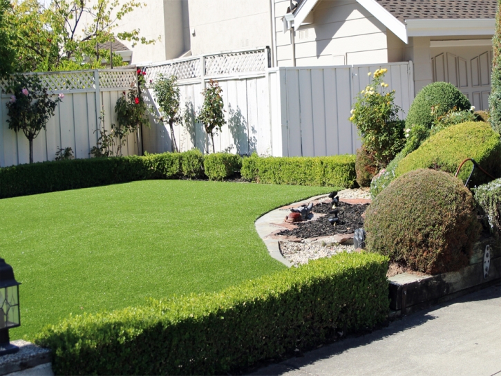 Green Lawn Staunton, Virginia Rooftop, Front Yard Design